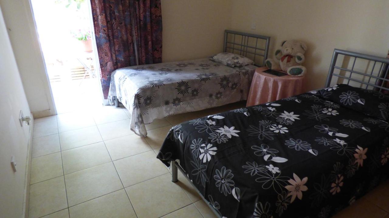 Kalampakas Guesthouse Larnaca Luaran gambar