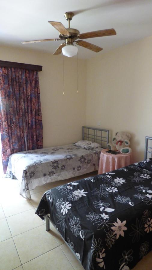 Kalampakas Guesthouse Larnaca Luaran gambar