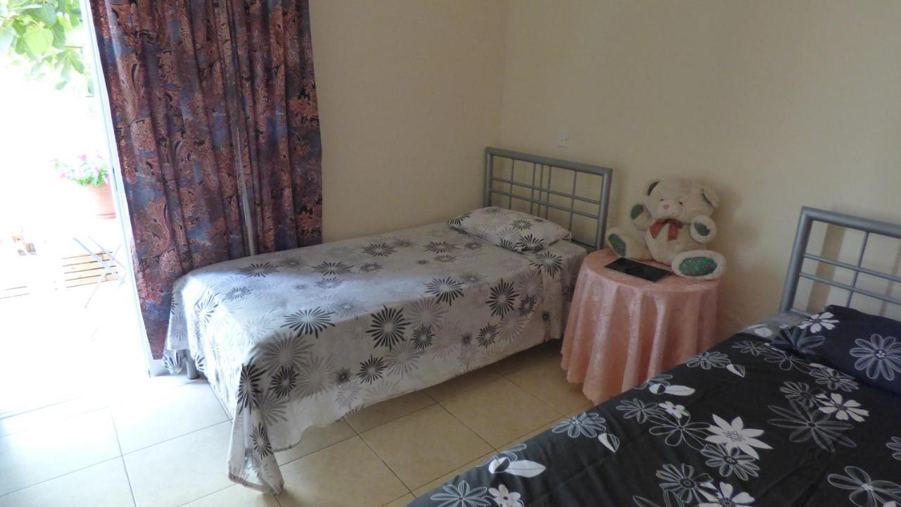 Kalampakas Guesthouse Larnaca Luaran gambar